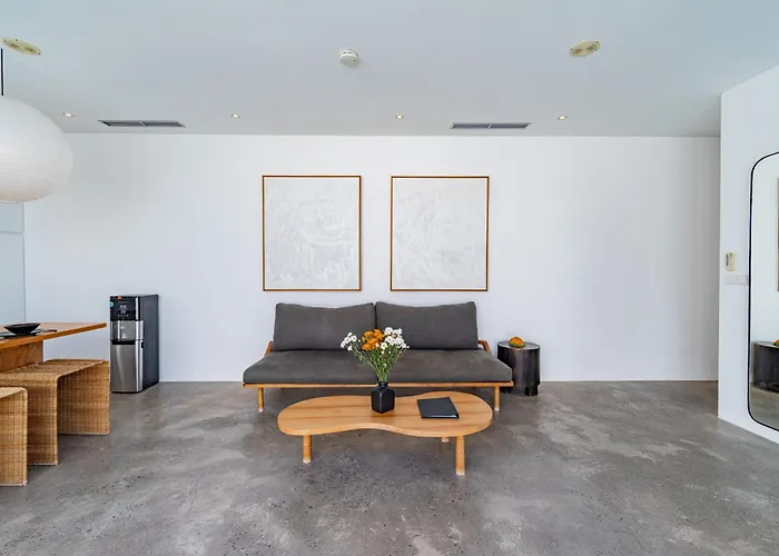 Private 1br Pool In Canggu, Closable Livingroom, 5mins Ride To Atlas Club *