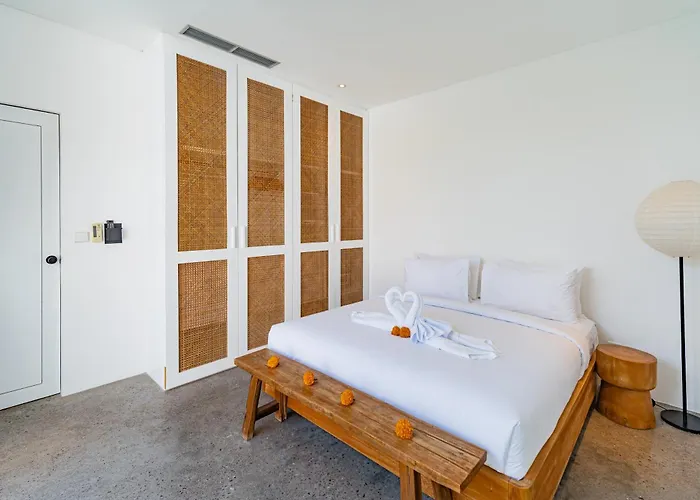Private 1br Pool In Canggu, Closable Livingroom, 5mins Ride To Atlas Club ヴィラ *