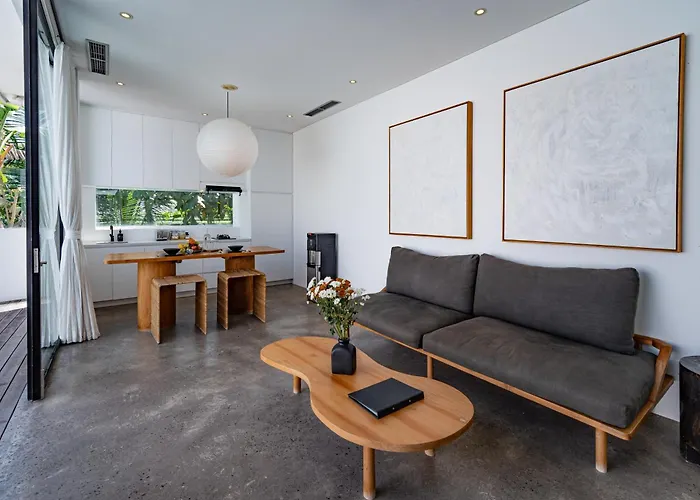 ヴィラ Private 1br Pool In Canggu, Closable Livingroom, 5mins Ride To Atlas Club チャングー