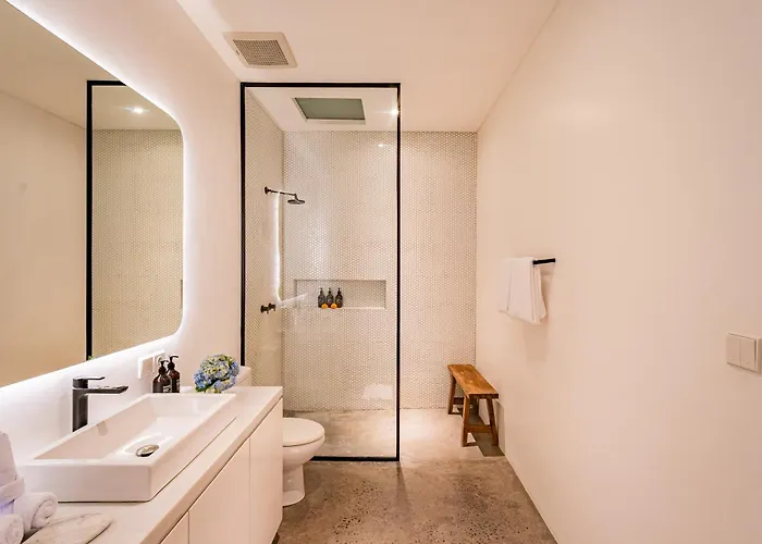 Private 1br Pool In Canggu, Closable Livingroom, 5mins Ride To Atlas Club * チャングー
