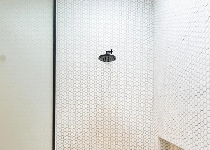 ヴィラ Private 1br Pool In Canggu, Closable Livingroom, 5mins Ride To Atlas Club *